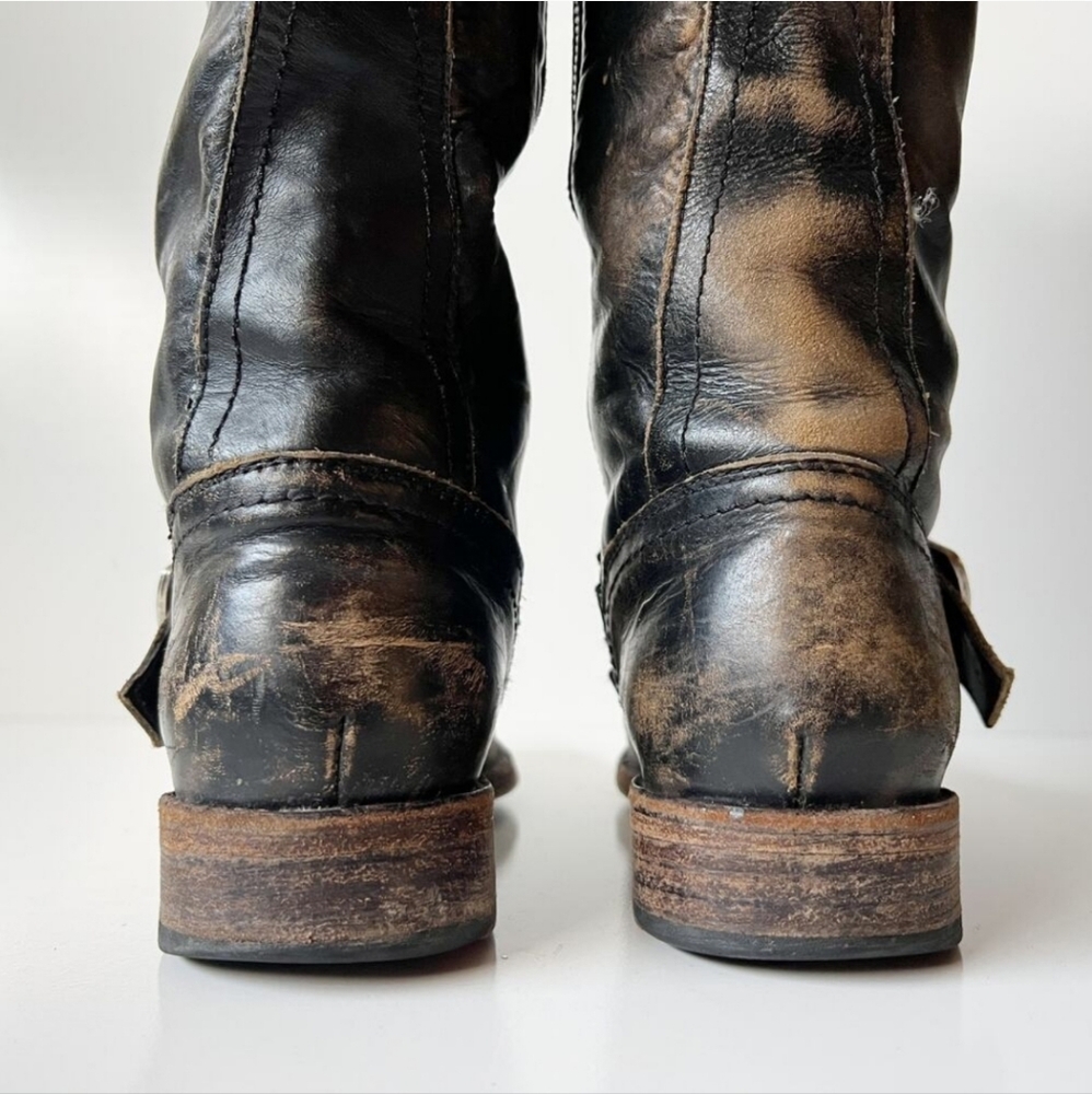 Frye Knee High Distressed Leather Boots Square Toe Engineer Buckle Biker 7.5 - Picture 6 of 7